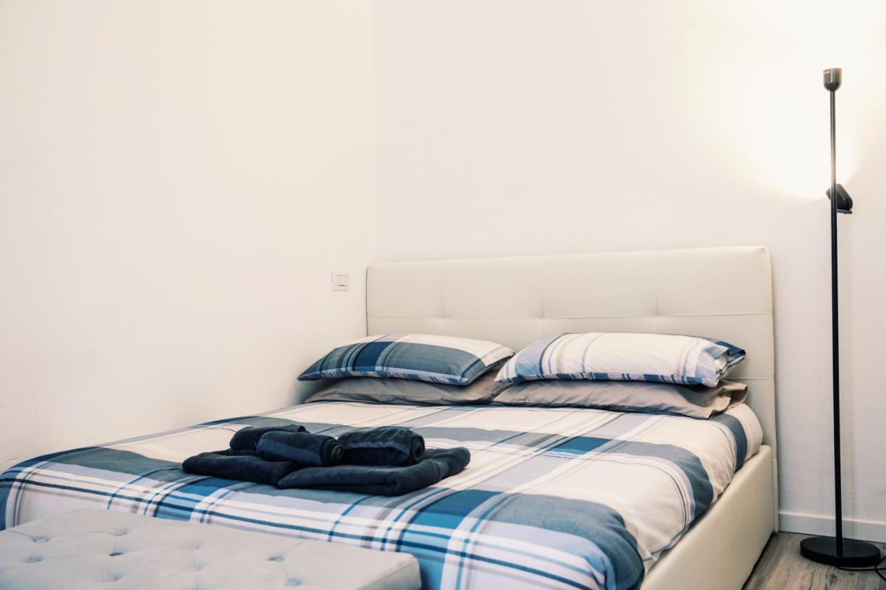 Stazione-Centro Luminoso Bilocale Apartman Brescia Kültér fotó